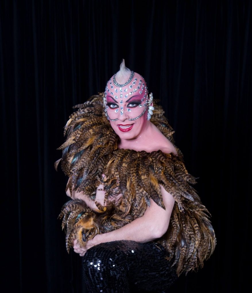 despedidas en Redondela CENA + DRAGQUEEN